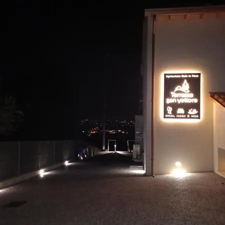 Terrazza San Vettore Con Colazione, Relax In Collina Con Vista Sui Vigneti Docg Asolo Guest house *