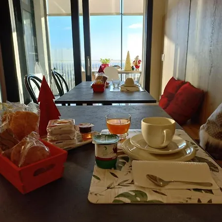 Terrazza San Vettore Con Colazione, Relax In Collina Con Vista Sui Vigneti Docg Asolo Maser
