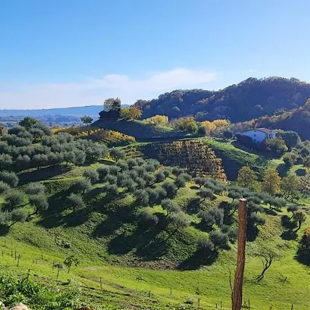 Guest house Terrazza San Vettore Con Colazione, Relax In Collina Con Vista Sui Vigneti Docg Asolo