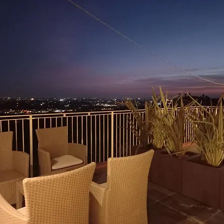 Terrazza San Vettore Con Colazione, Relax In Collina Con Vista Sui Vigneti Docg Asolo Guest house *