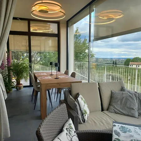 Gasthuis Terrazza San Vettore Con Colazione, Relax In Collina Con Vista Sui Vigneti Docg Asolo 3*